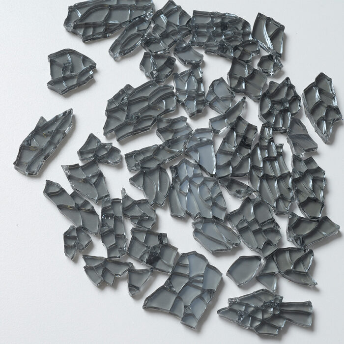 Mosaikshop Schweiz | Eisglas - polygonal - transparent - irisée - metallgrau |  E20-6