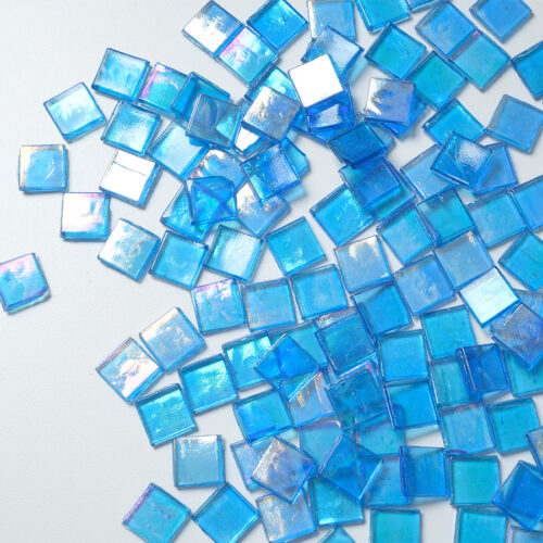 Mosaikshop Schweiz - Mosaiksteine| Perlglas - irisée - transparent - hellblau - 15x15mm |  ET20-15