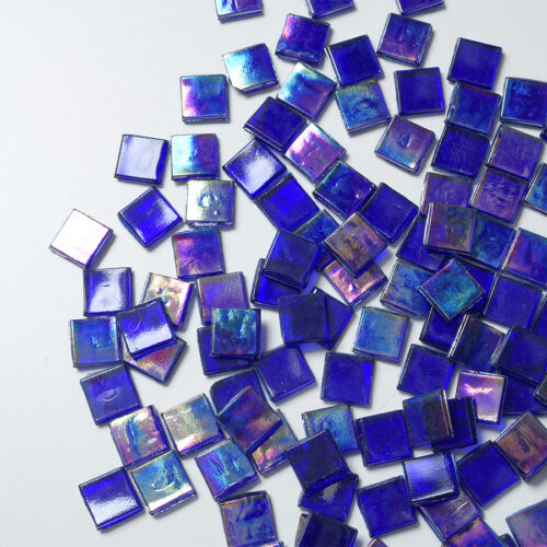 Mosaikshop Schweiz - Mosaiksteine| Perlglas - irisée - transparent - dunkelblau - 15x15mm |  ET23-15