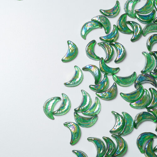 Mosaikshop Schweiz - Mosaiksteine| Glasform - Mond - transparent - irisée - grün - 10/20mm |  GF13