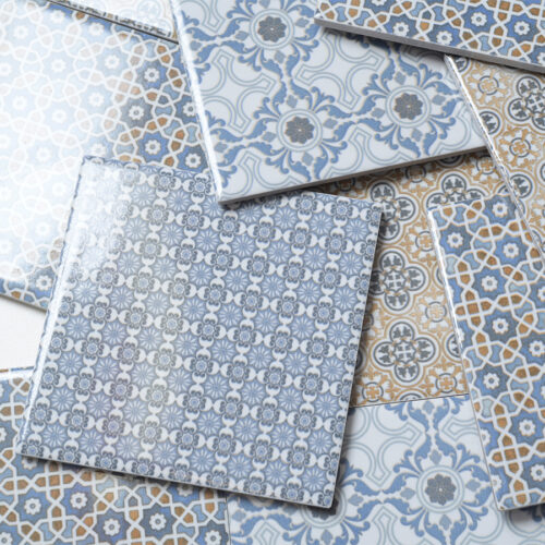 Mosaikshop Schweiz | Keramikplättli glanz - beige-blau-grau - 4er Set assortiert - ca. 9.5cm |  KP10