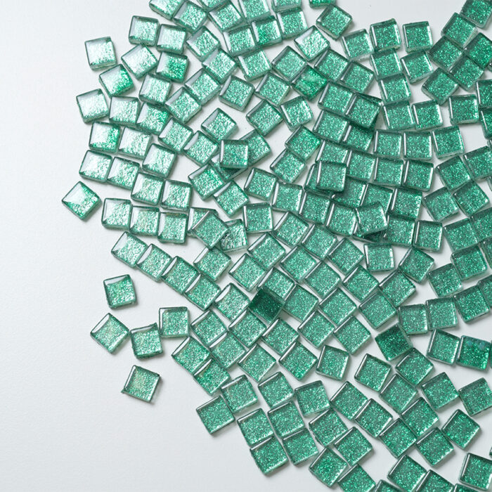 Mosaikshop Schweiz - Mosaiksteine| Softglas - glimmer - grün - 10x10mm |  S82-10